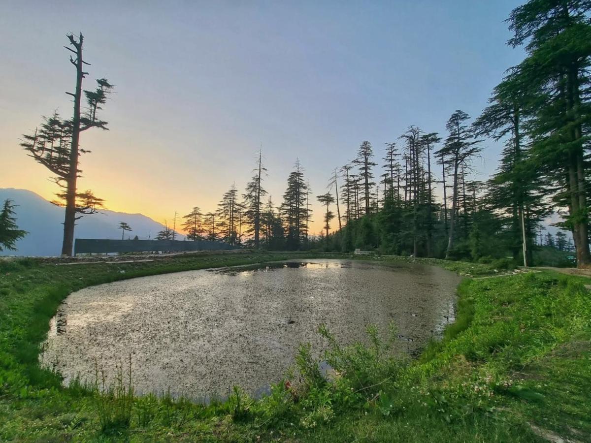 Ishan Log Huts-A Boutique Home Stay Banjār Dış mekan fotoğraf