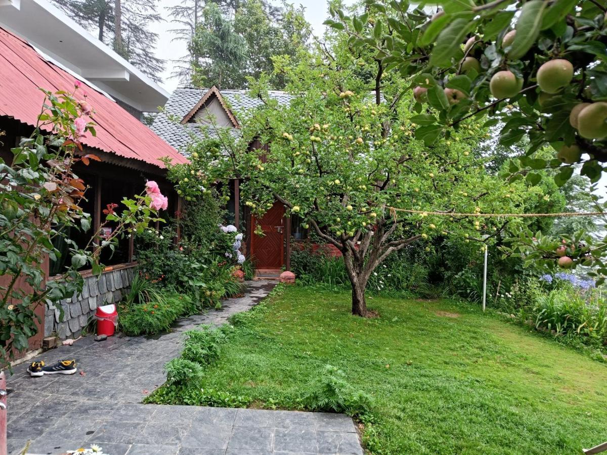 Ishan Log Huts-A Boutique Home Stay Banjār Dış mekan fotoğraf