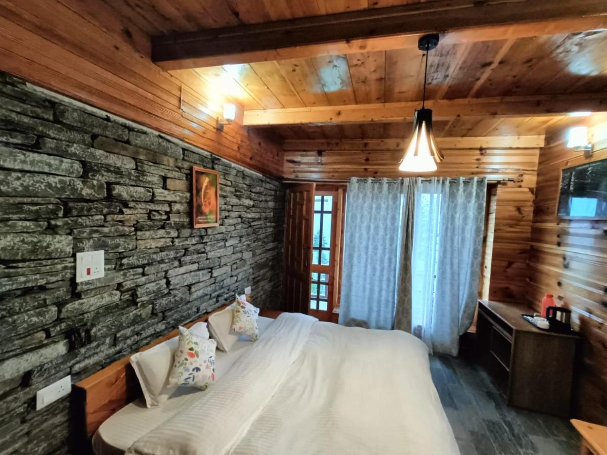 Ishan Log Huts-A Boutique Home Stay Banjār Dış mekan fotoğraf