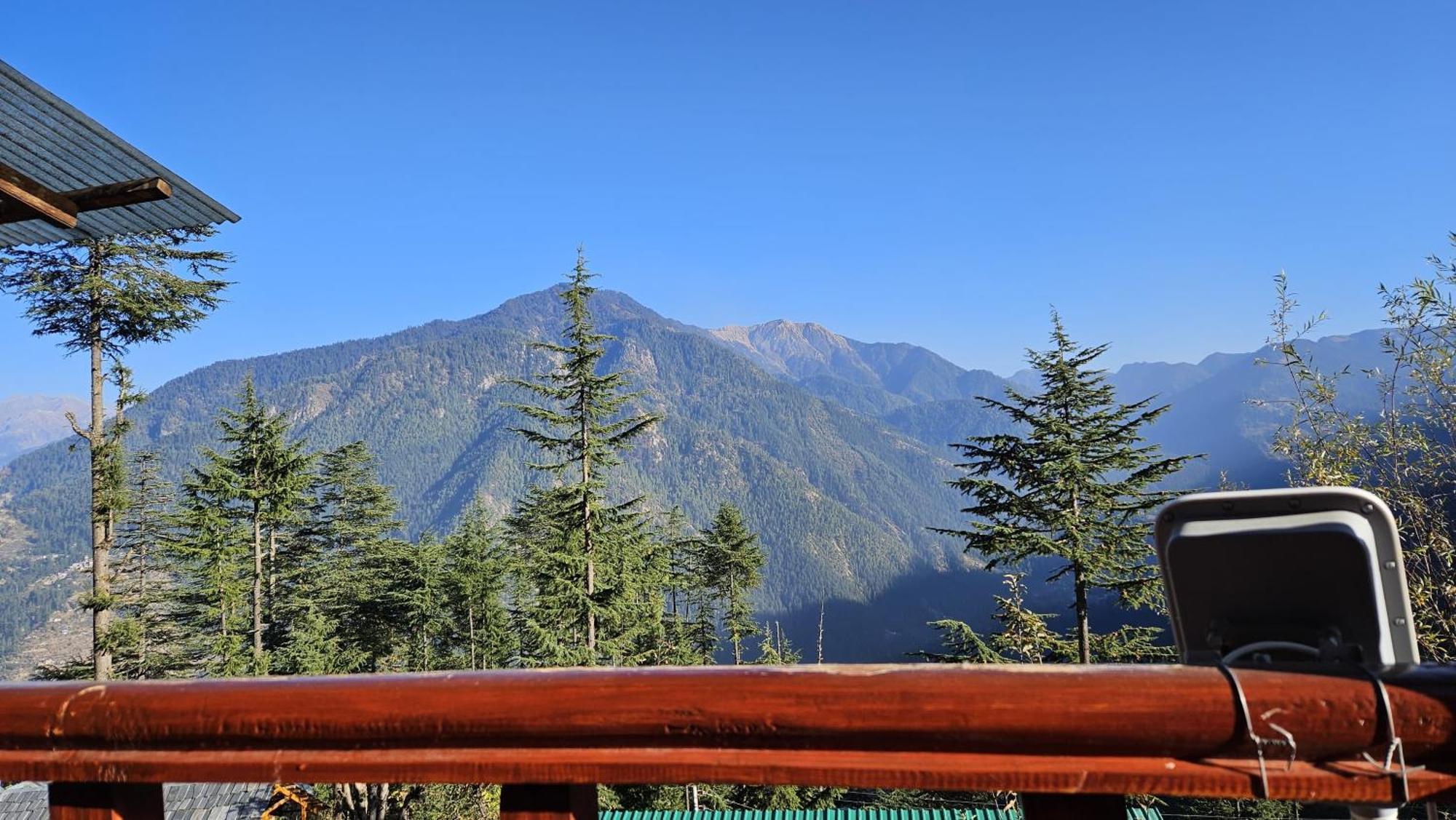 Ishan Log Huts-A Boutique Home Stay Banjār Dış mekan fotoğraf