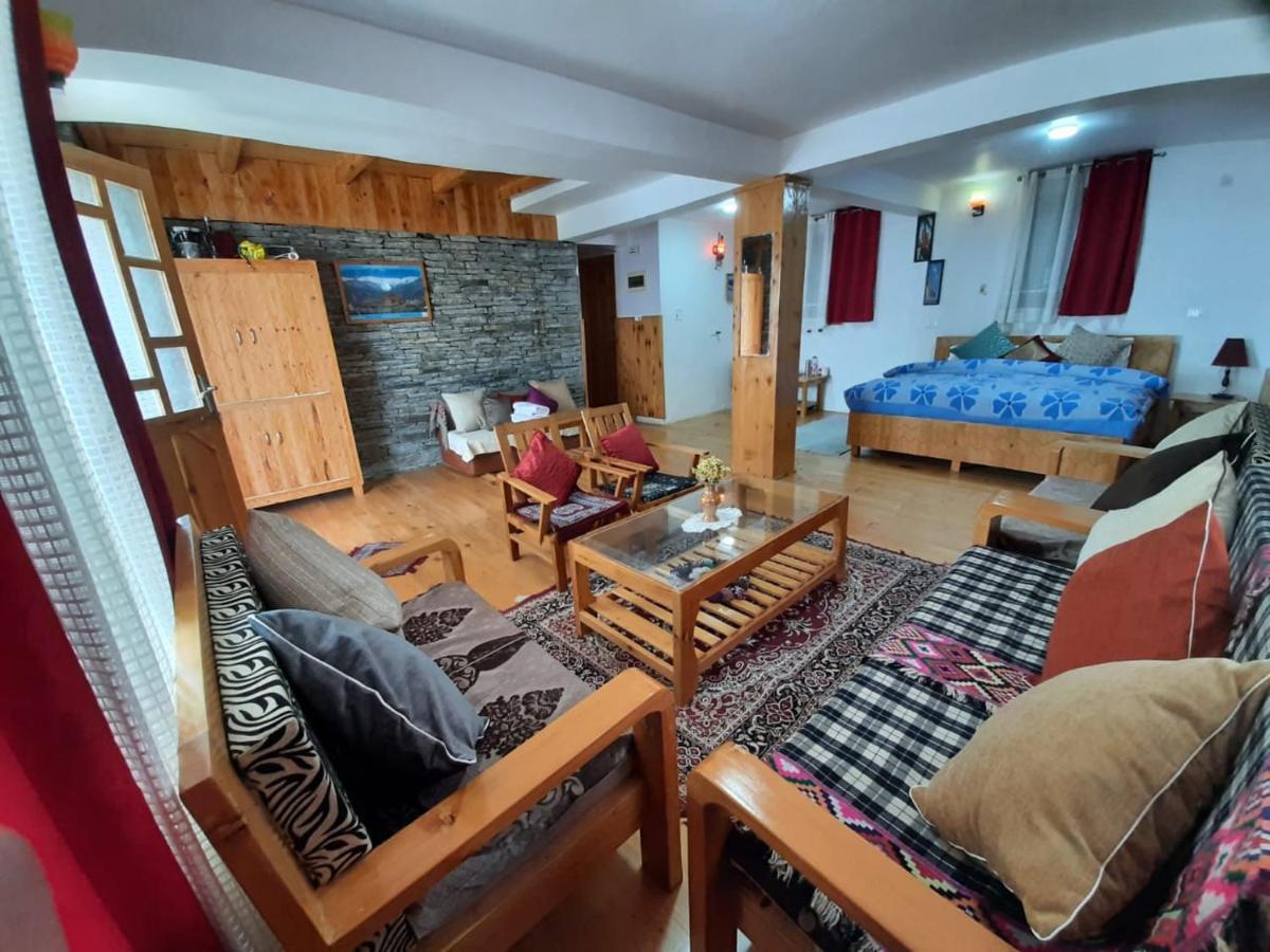 Ishan Log Huts-A Boutique Home Stay Banjār Dış mekan fotoğraf